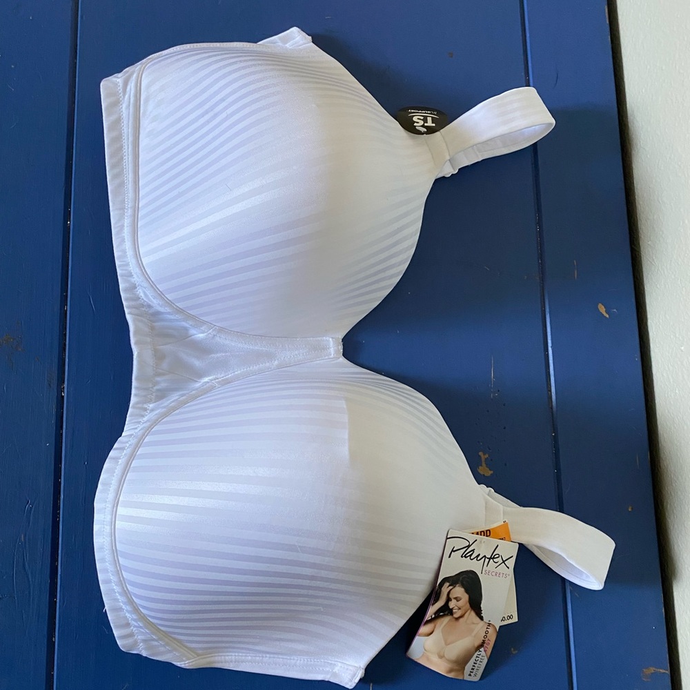 White playtex bra